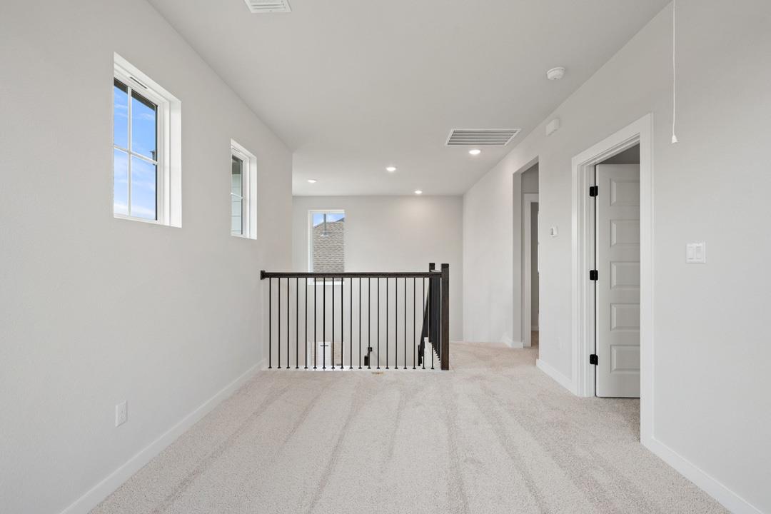 162 Grayson Elm Pass, Dripping Springs, TX 78620
