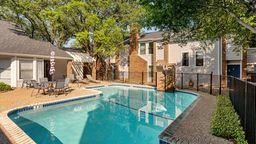 7635 Guadalupe St # 902, Austin, TX 78752