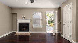 7635 Guadalupe St # 902, Austin, TX 78752