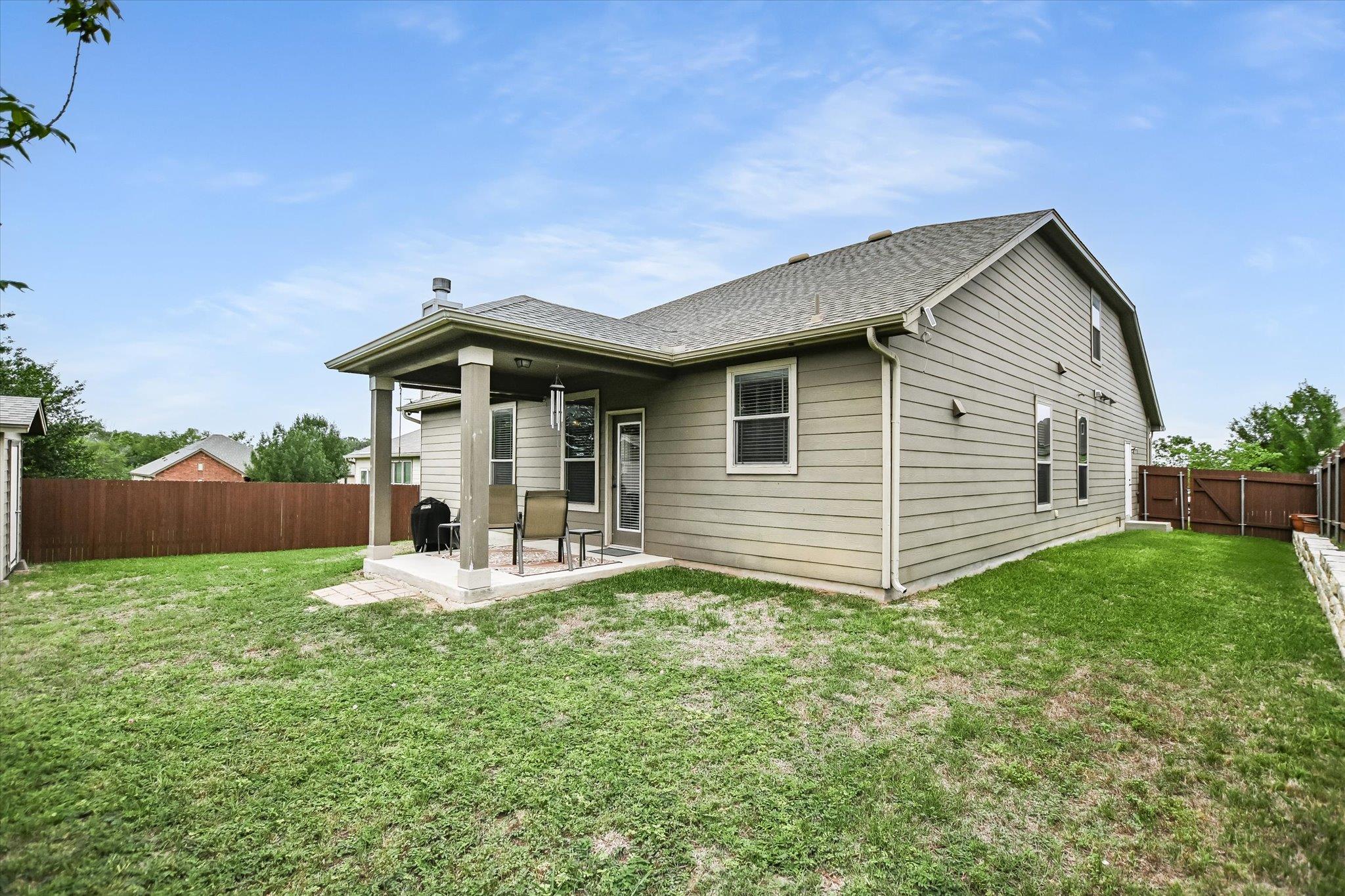 112 Pauline Cv, Kyle, TX 78640