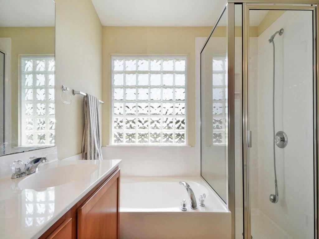 11413 Dog Leg Dr, Austin, TX 78717