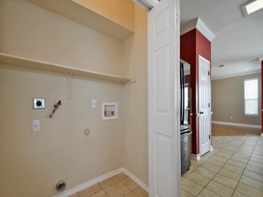 11413 Dog Leg Dr, Austin, TX 78717