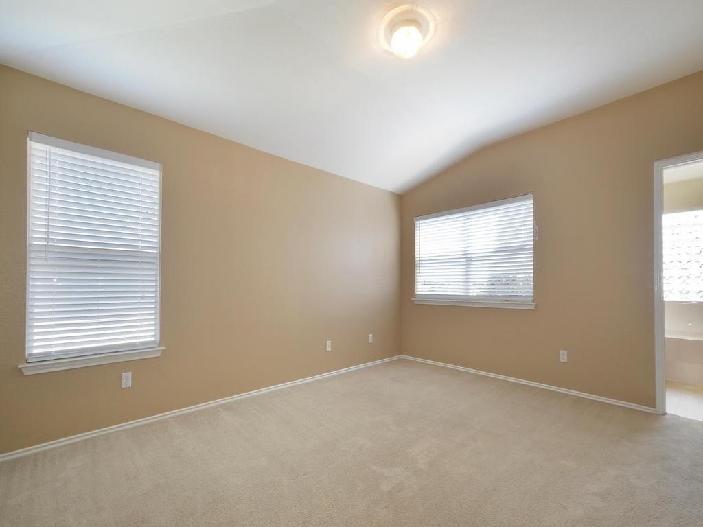 11413 Dog Leg Dr, Austin, TX 78717