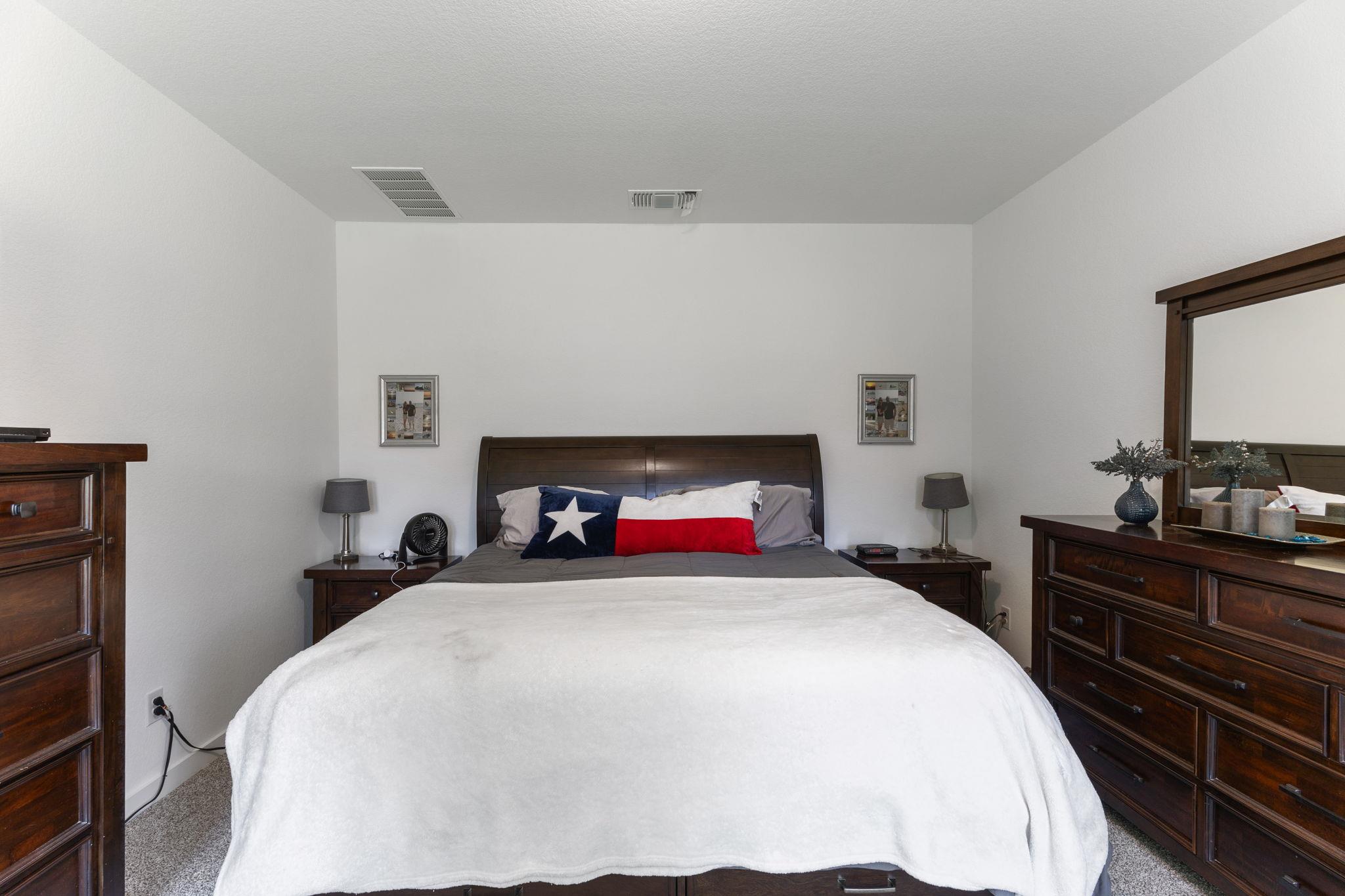 13509 Barn Chime St, Elgin, TX 78621