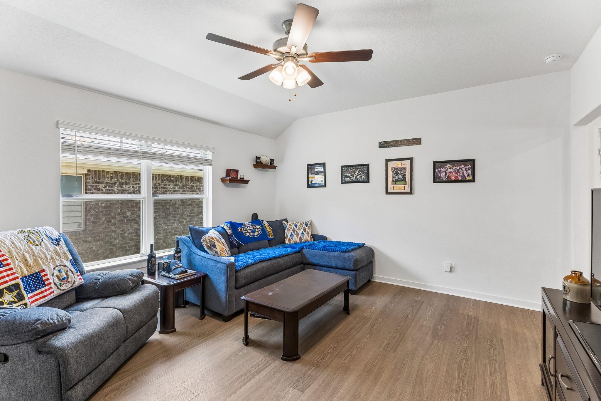 13509 Barn Chime St, Elgin, TX 78621
