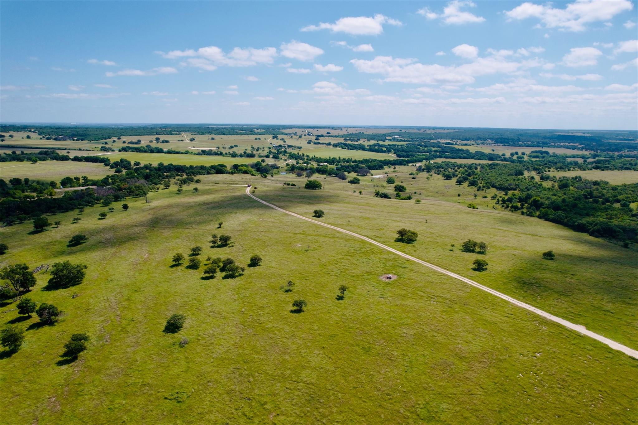 9 N Hcr 624 Rd, Goldthwaite, TX 76844