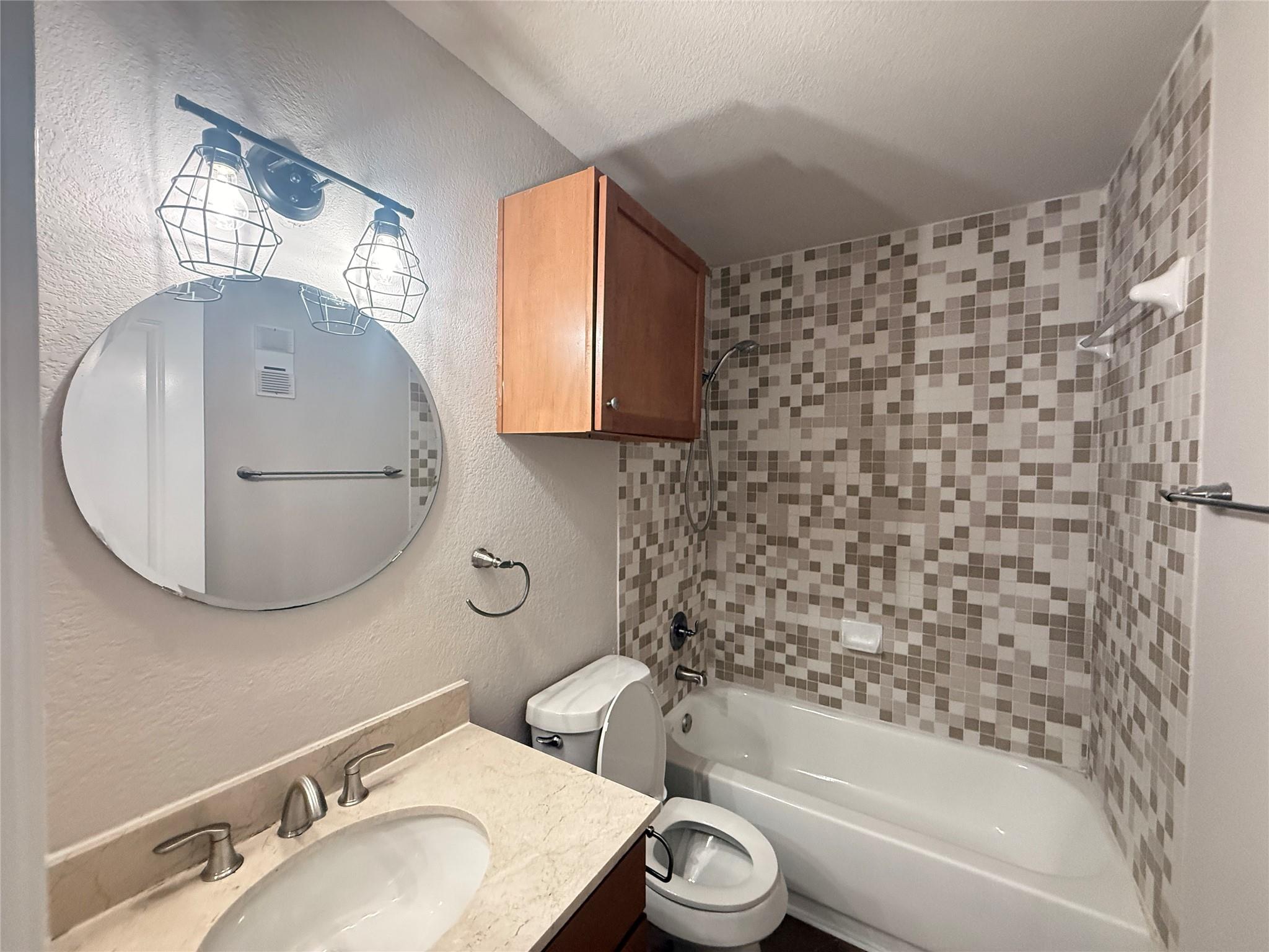 3204 Menchaca Rd # 601, Austin, TX 78704