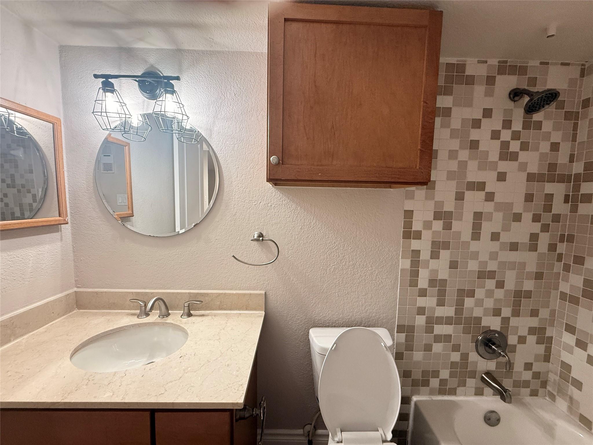 3204 Menchaca Rd # 601, Austin, TX 78704