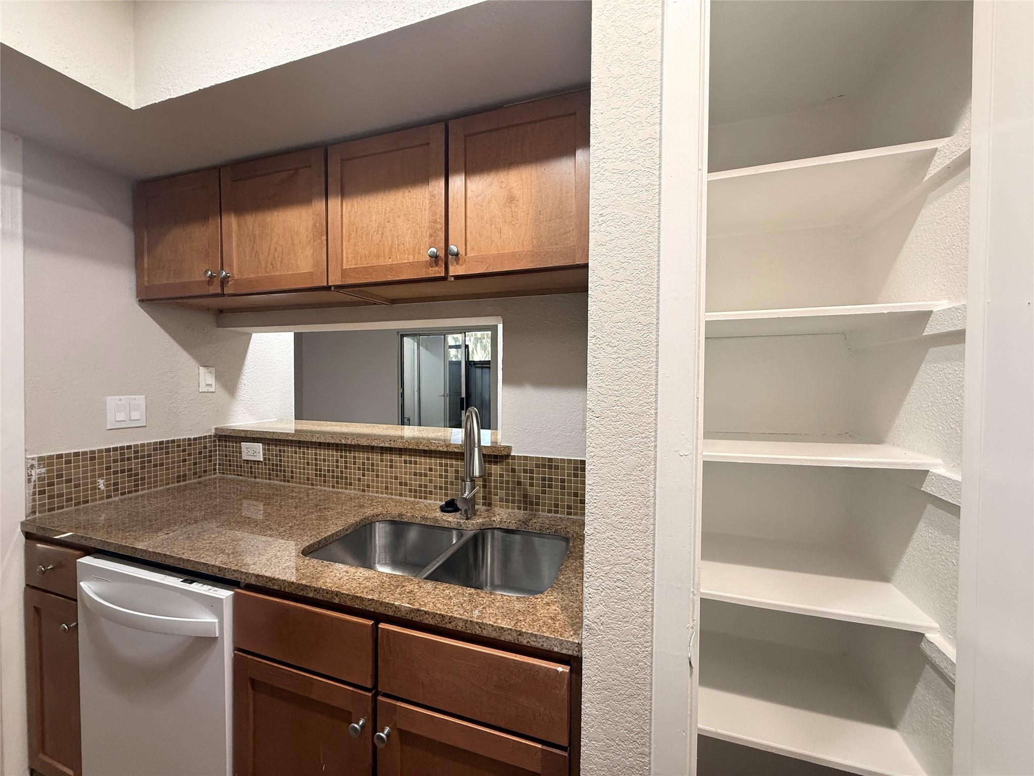 3204 Menchaca Rd # 601, Austin, TX 78704