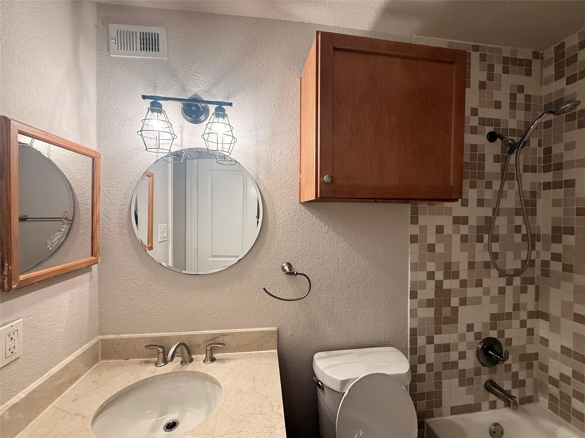 3204 Menchaca Rd # 601, Austin, TX 78704