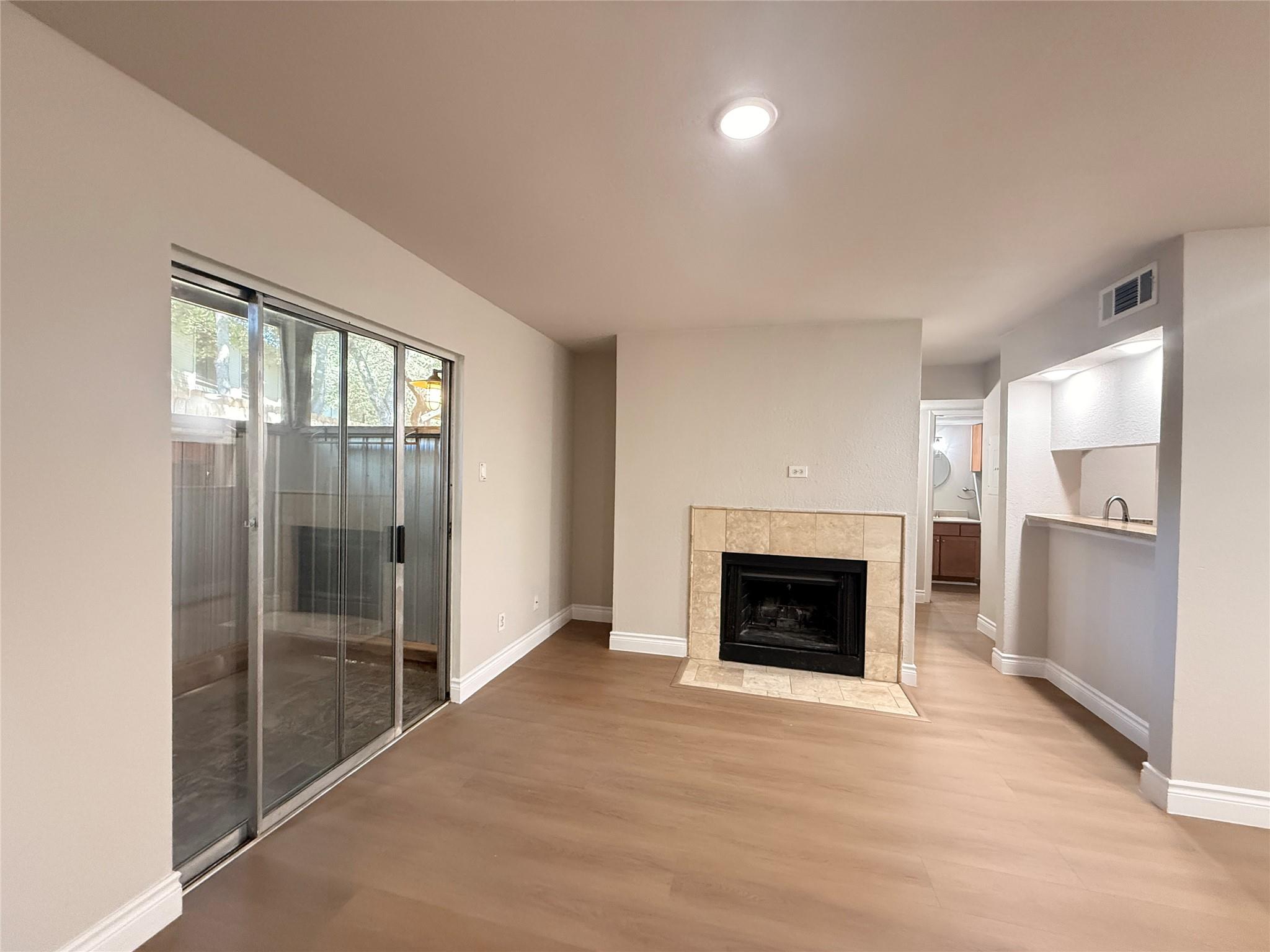 3204 Menchaca Rd # 601, Austin, TX 78704
