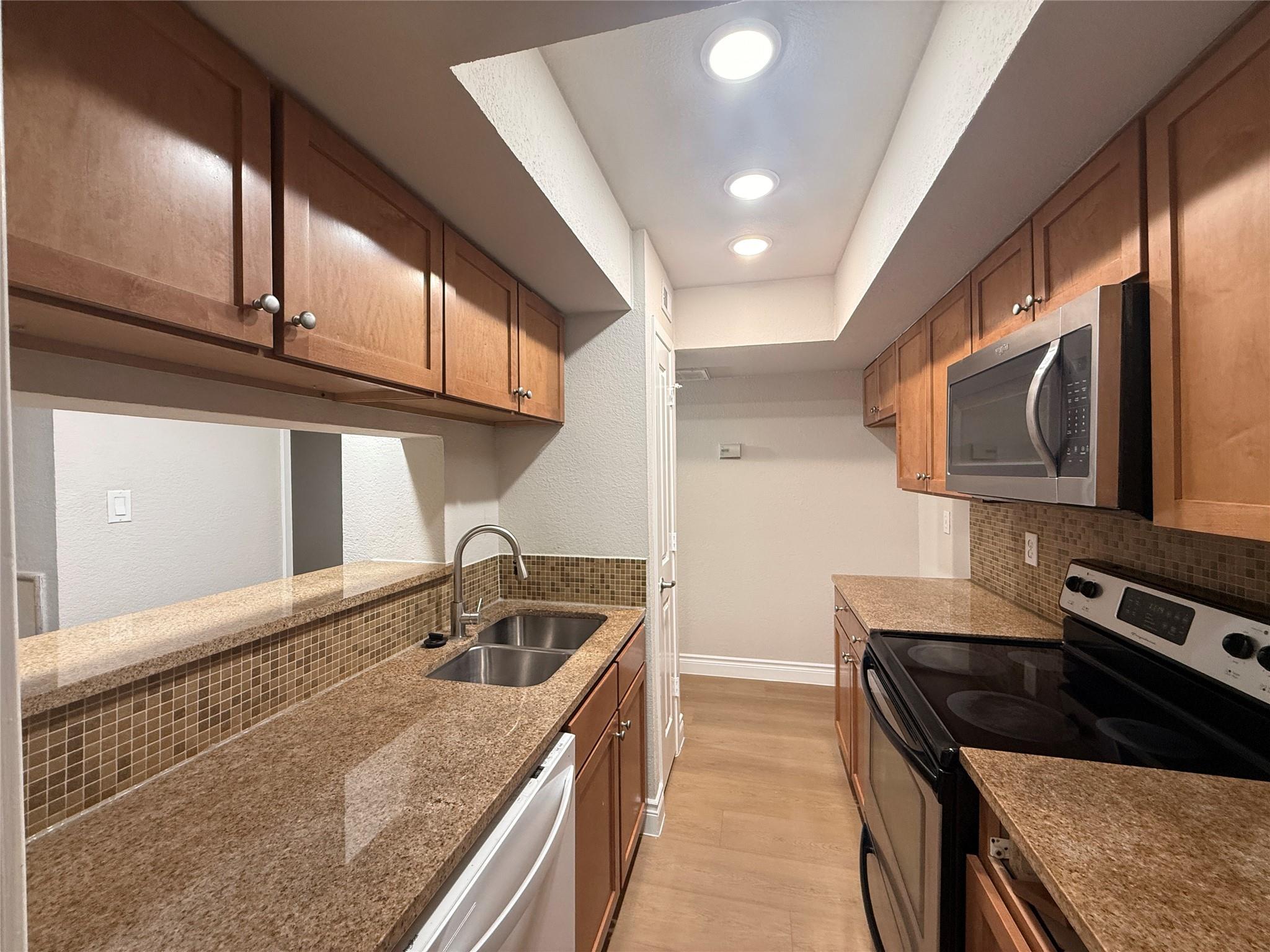 3204 Menchaca Rd # 601, Austin, TX 78704