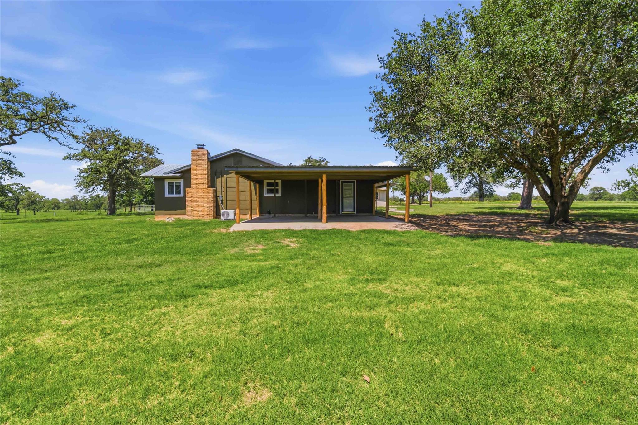 4296 State Highway 304, Rosanky, TX 78953