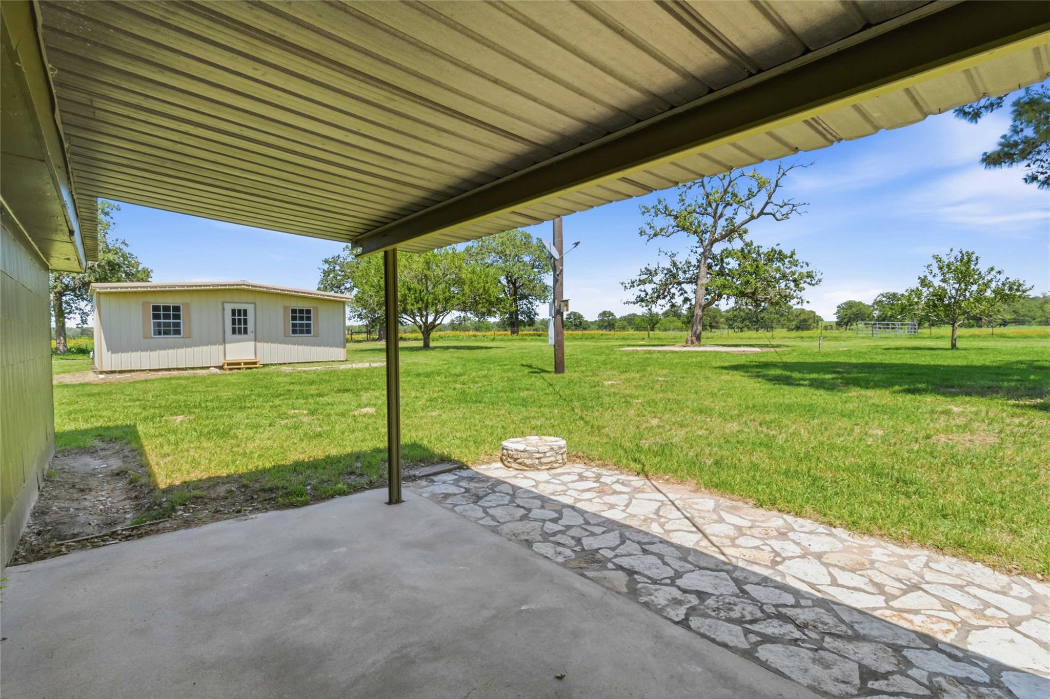 4296 State Highway 304, Rosanky, TX 78953