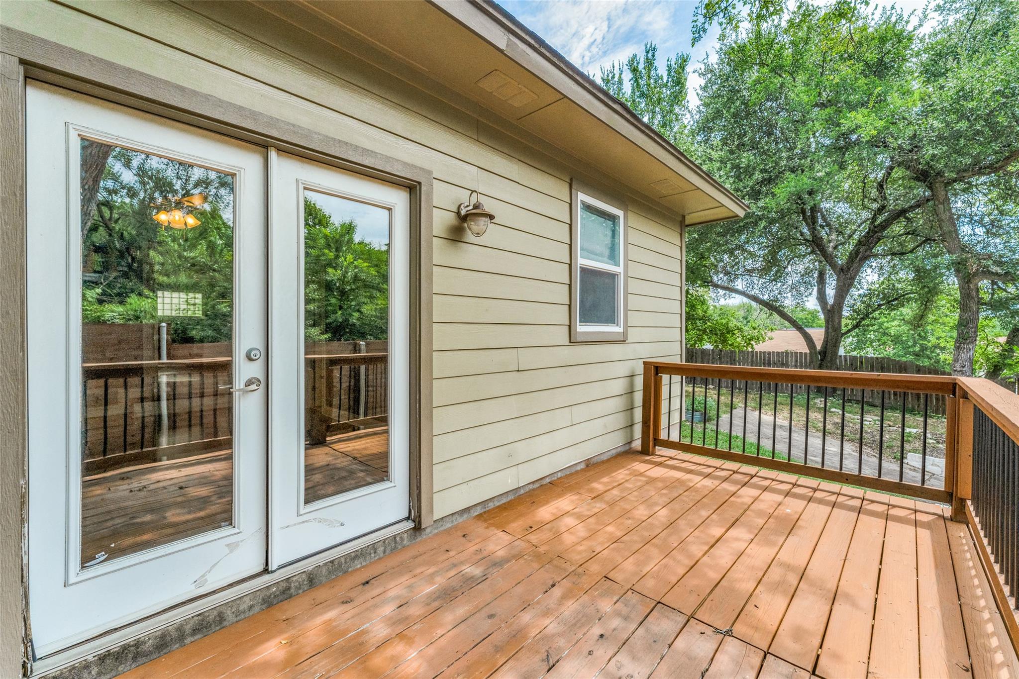 12207 FORSYTHE Dr, Austin, TX 78759