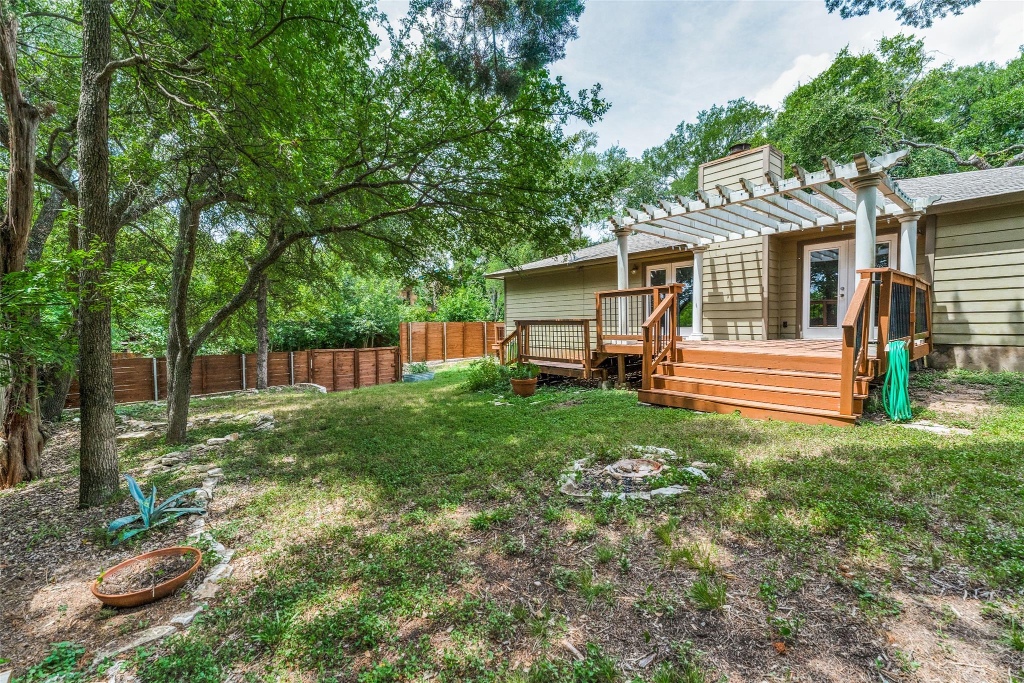12207 FORSYTHE Dr, Austin, TX 78759