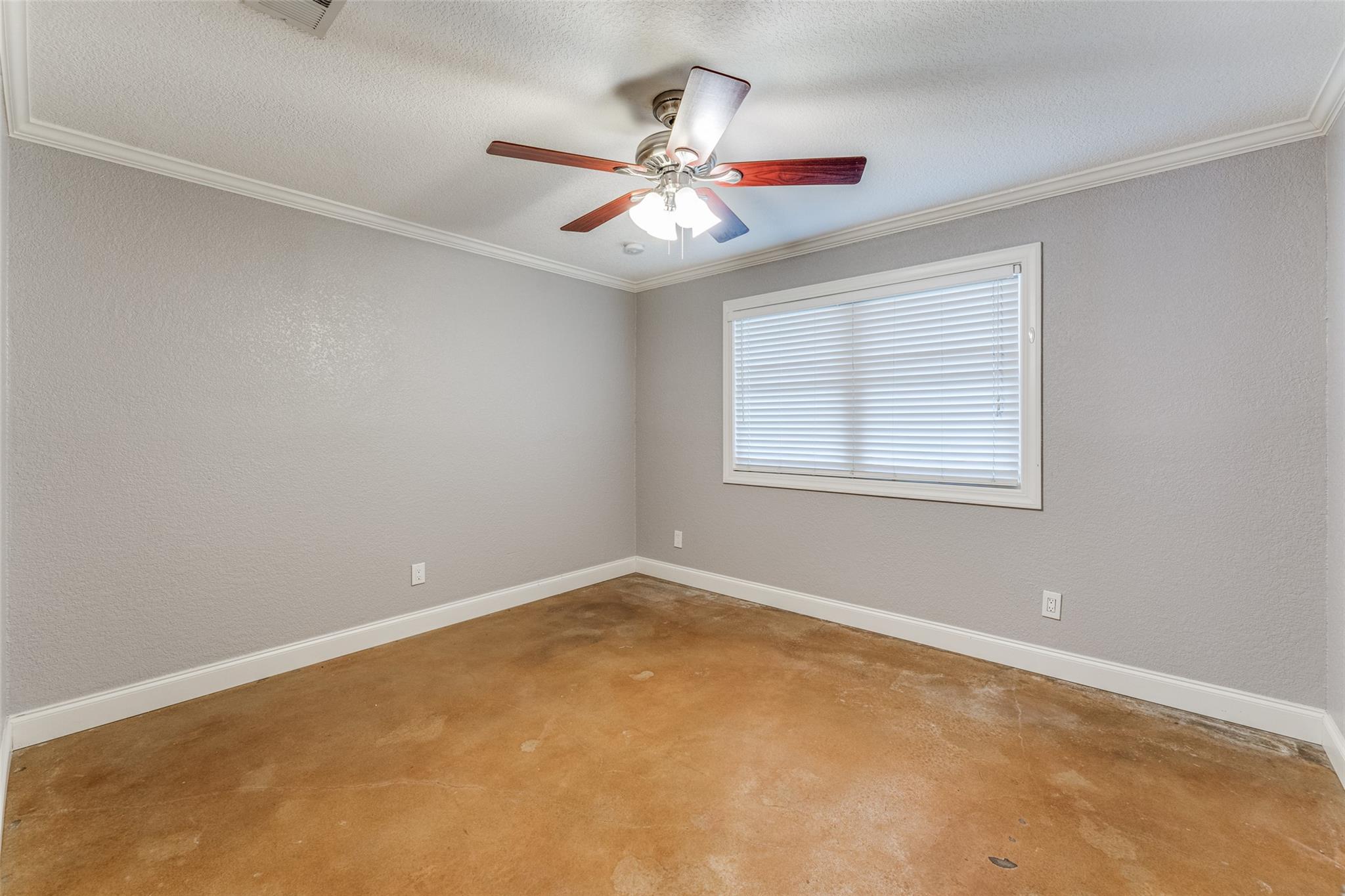 12207 FORSYTHE Dr, Austin, TX 78759