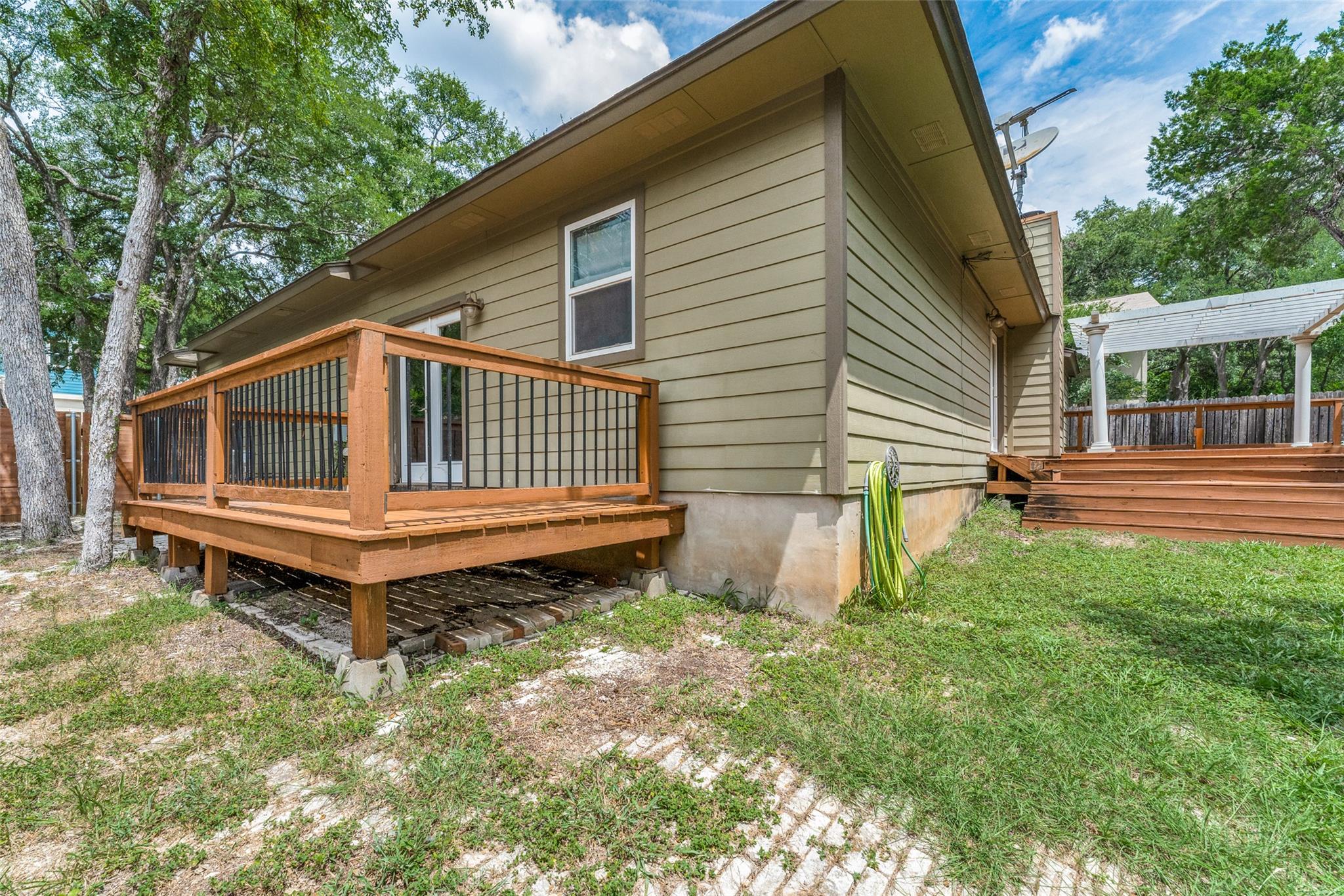 12207 FORSYTHE Dr, Austin, TX 78759