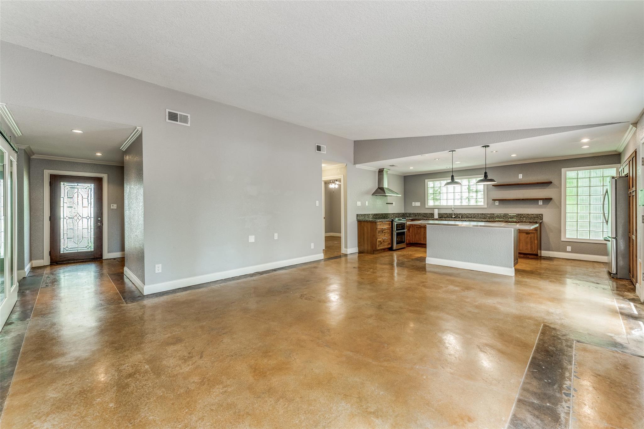 12207 FORSYTHE Dr, Austin, TX 78759