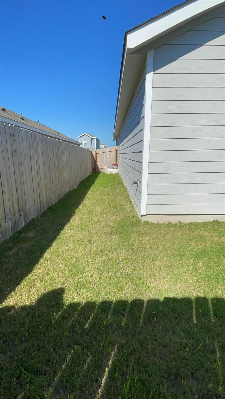 212 Marty Allen Loop, Jarrell, TX 76537