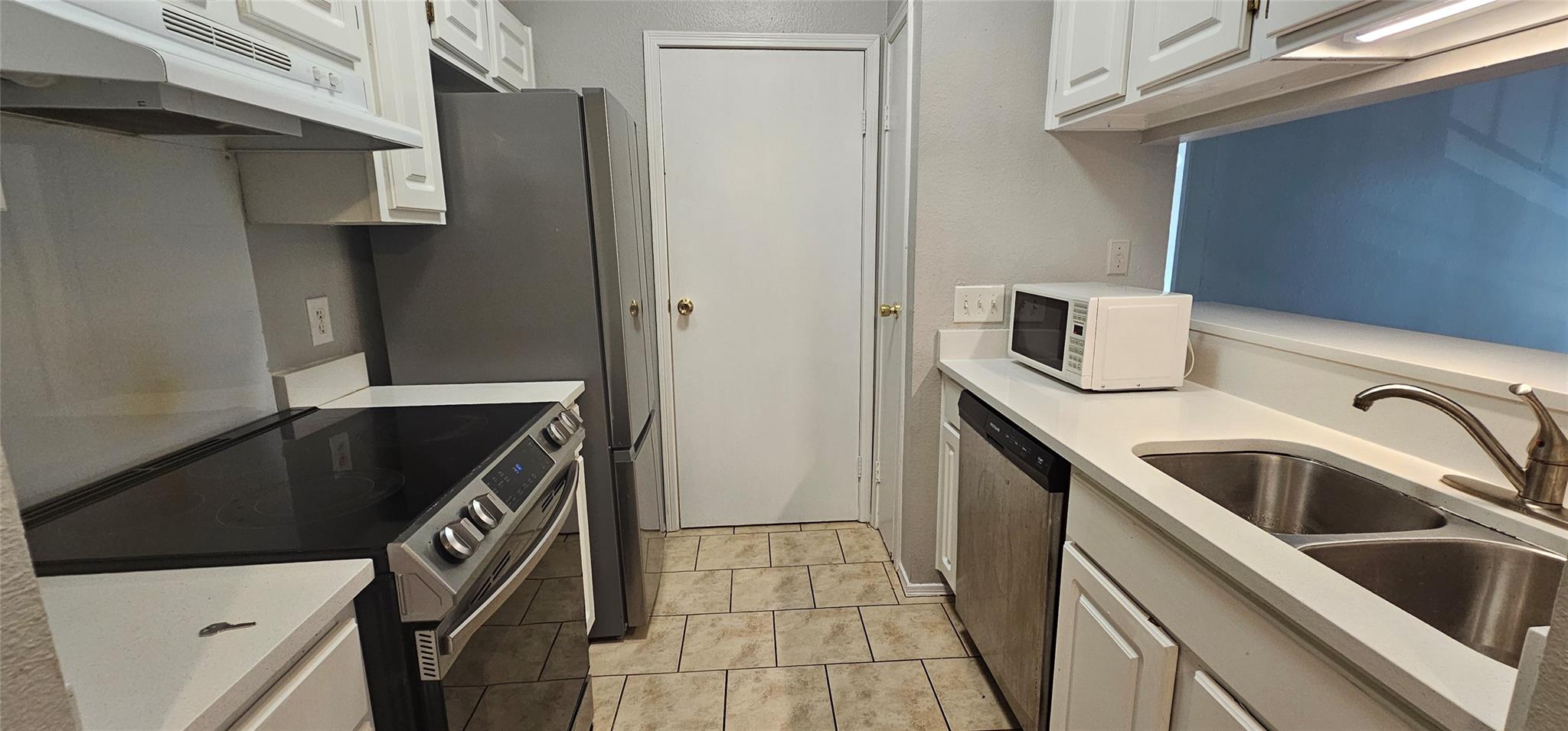 12166 Metric Blvd # 2006, Austin, TX 78758