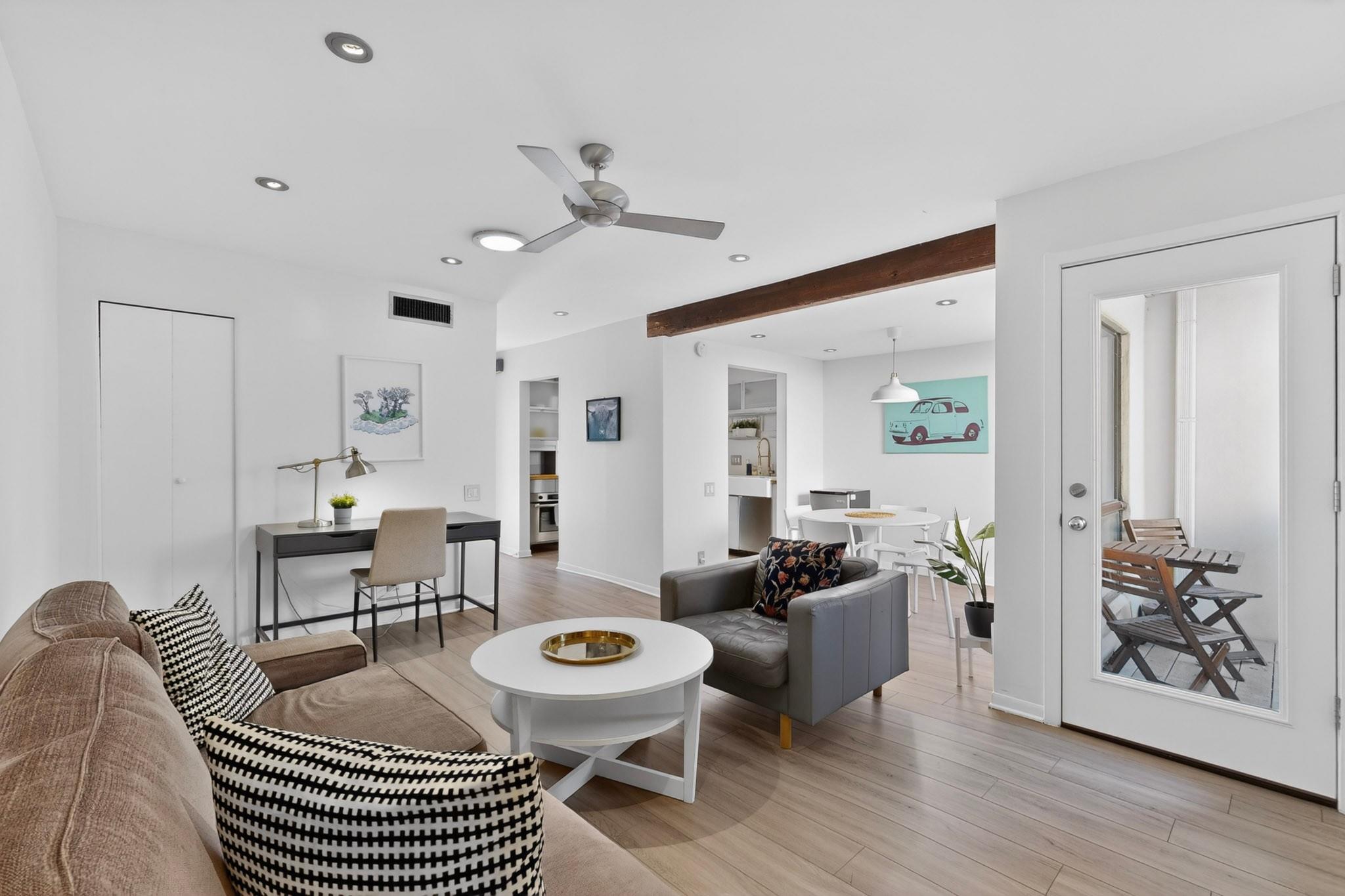 1106 W 6th St # 212, Austin, TX 78703