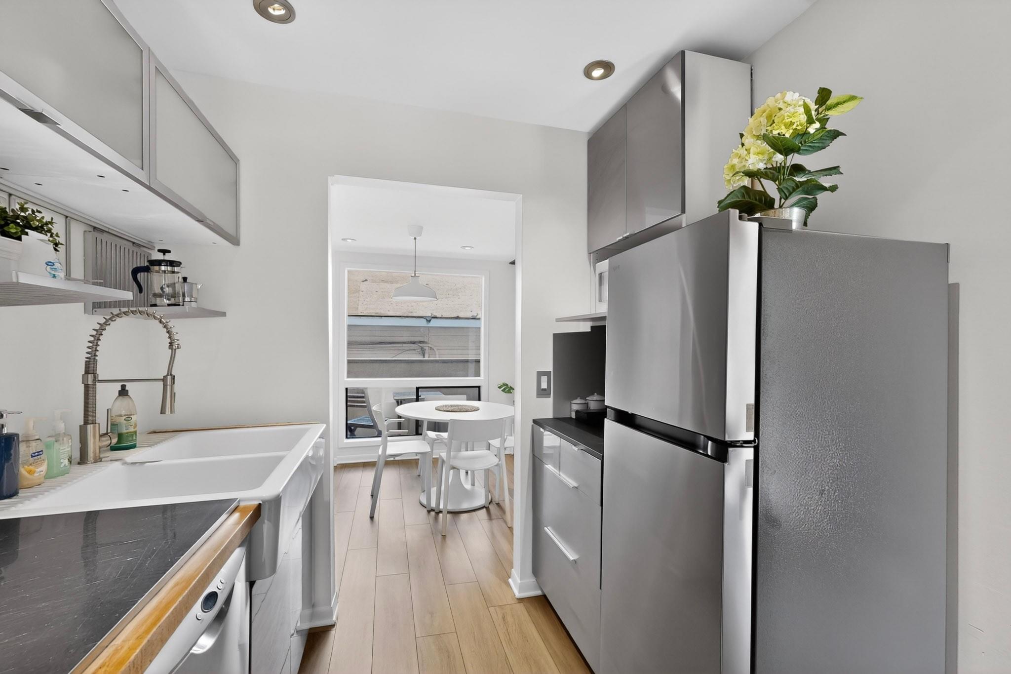 1106 W 6th St # 212, Austin, TX 78703