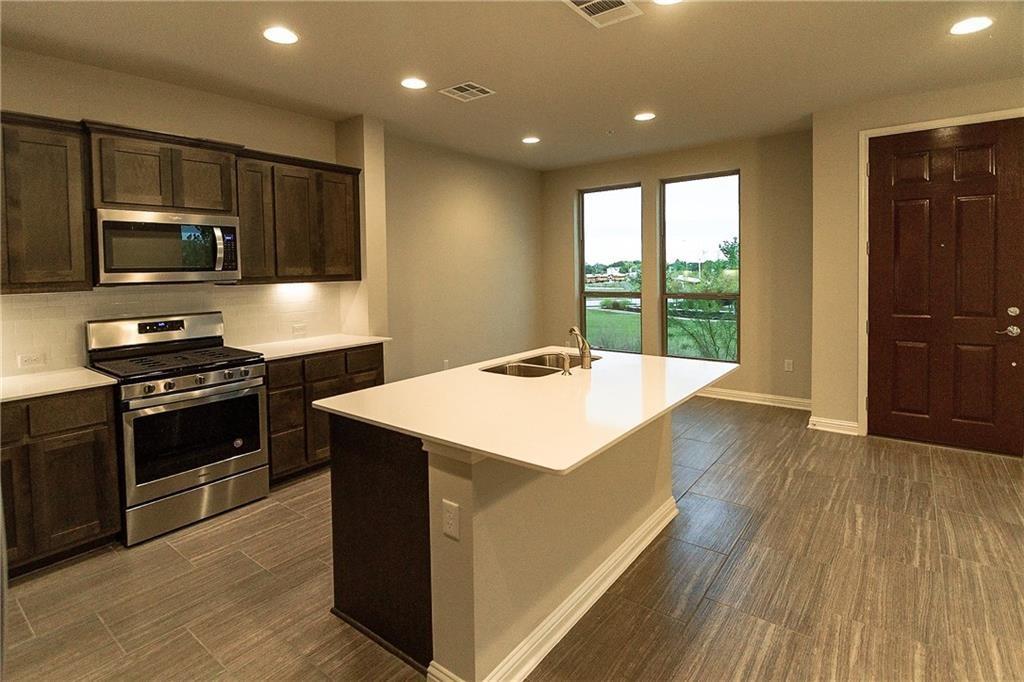 6814 E Riverside Dr # 114, Austin, TX 78741