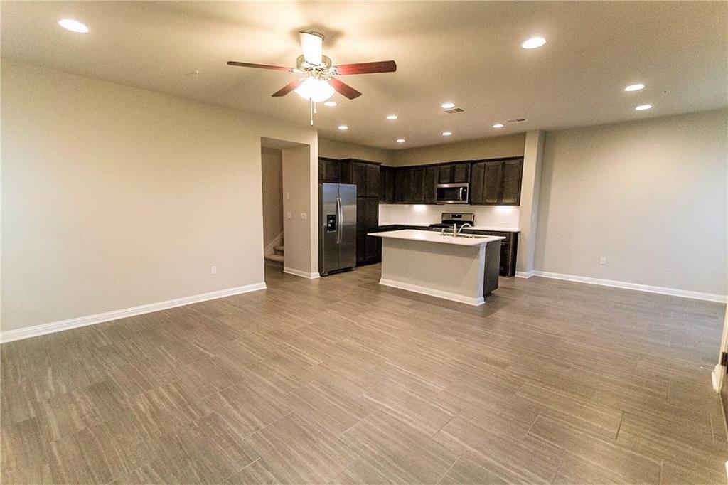 6814 E Riverside Dr # 114, Austin, TX 78741