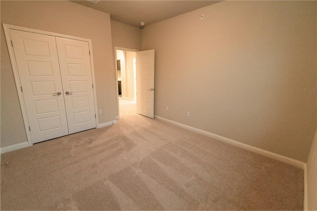 6814 E Riverside Dr # 114, Austin, TX 78741