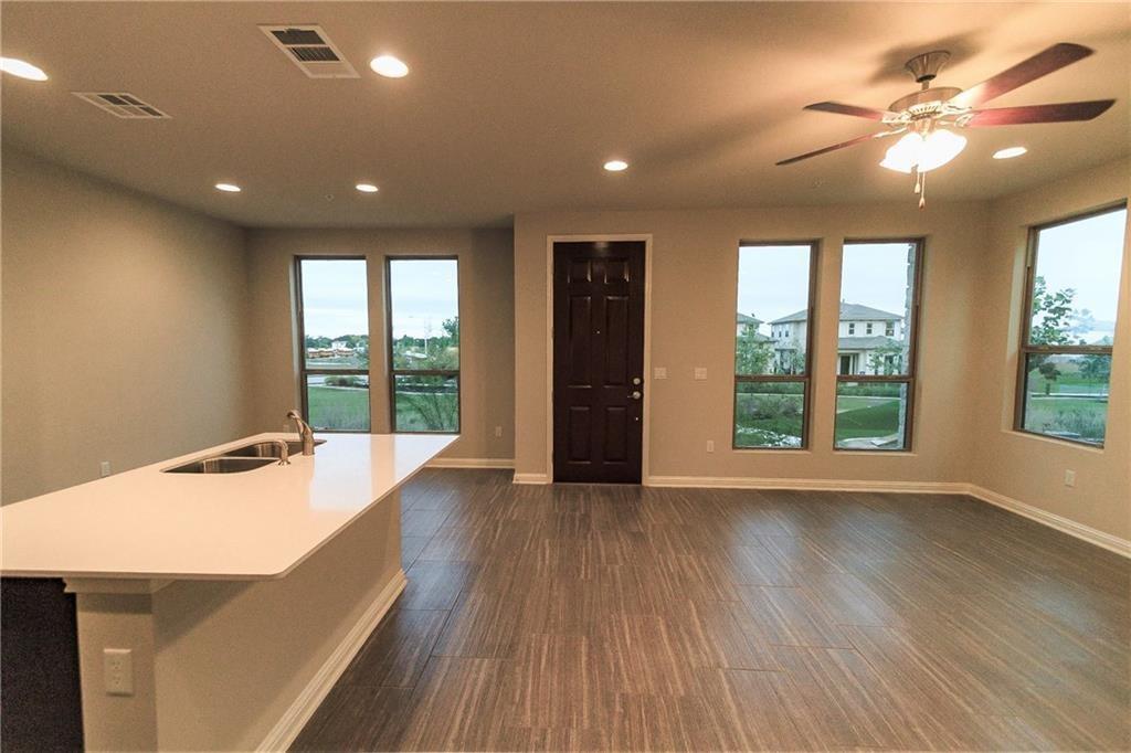 6814 E Riverside Dr # 114, Austin, TX 78741