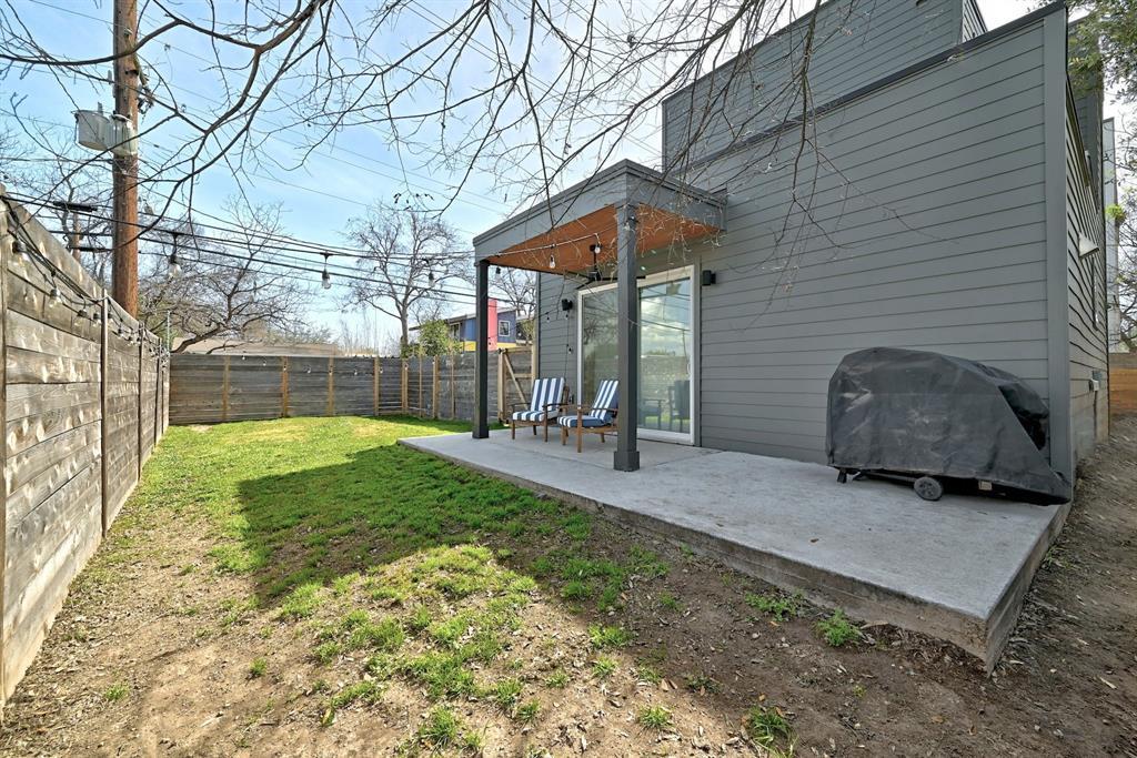 2812 E 4th St # 2, Austin, TX 78702