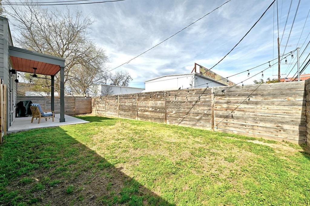 2812 E 4th St # 2, Austin, TX 78702