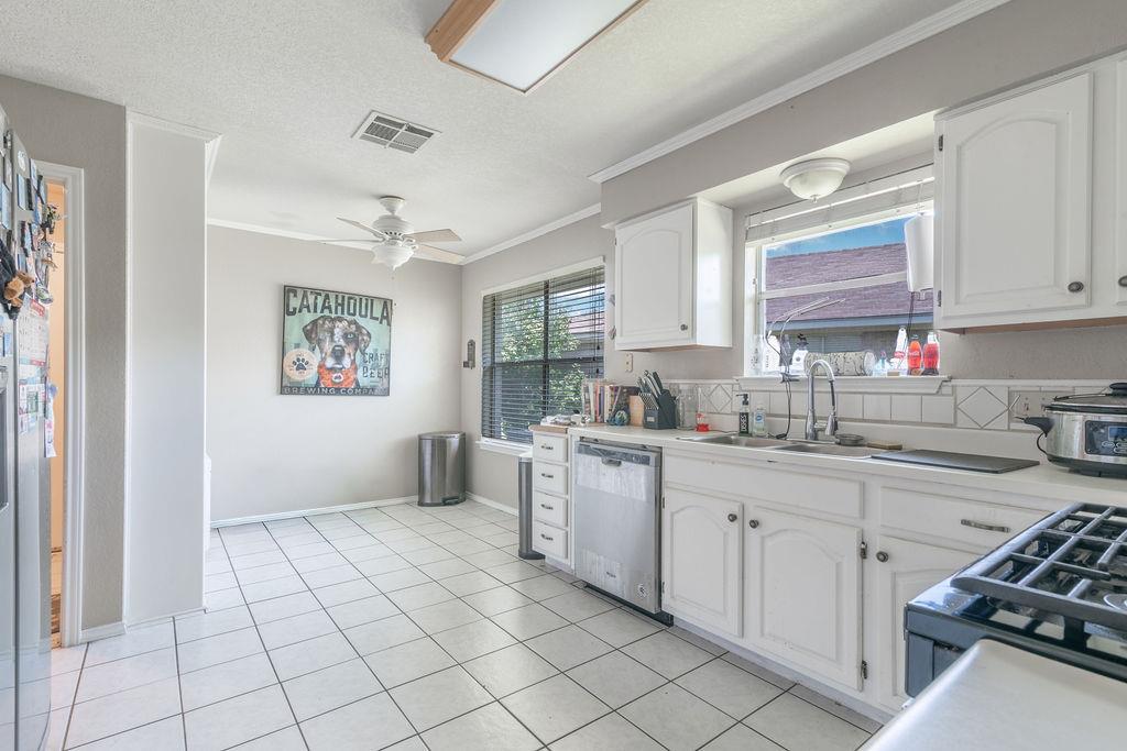 2607 Beechnut Trce, Cedar Park, TX 78613