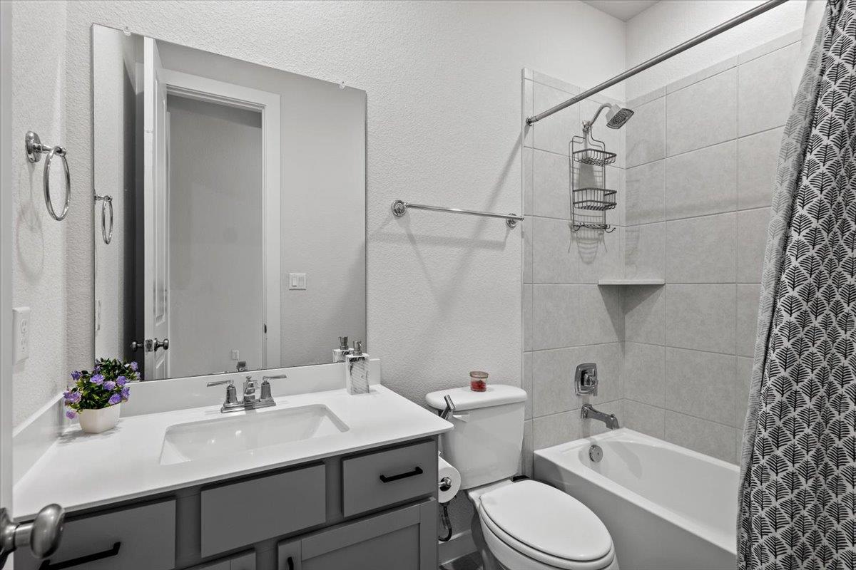 1812 David Ezra St, Leander, TX 78641