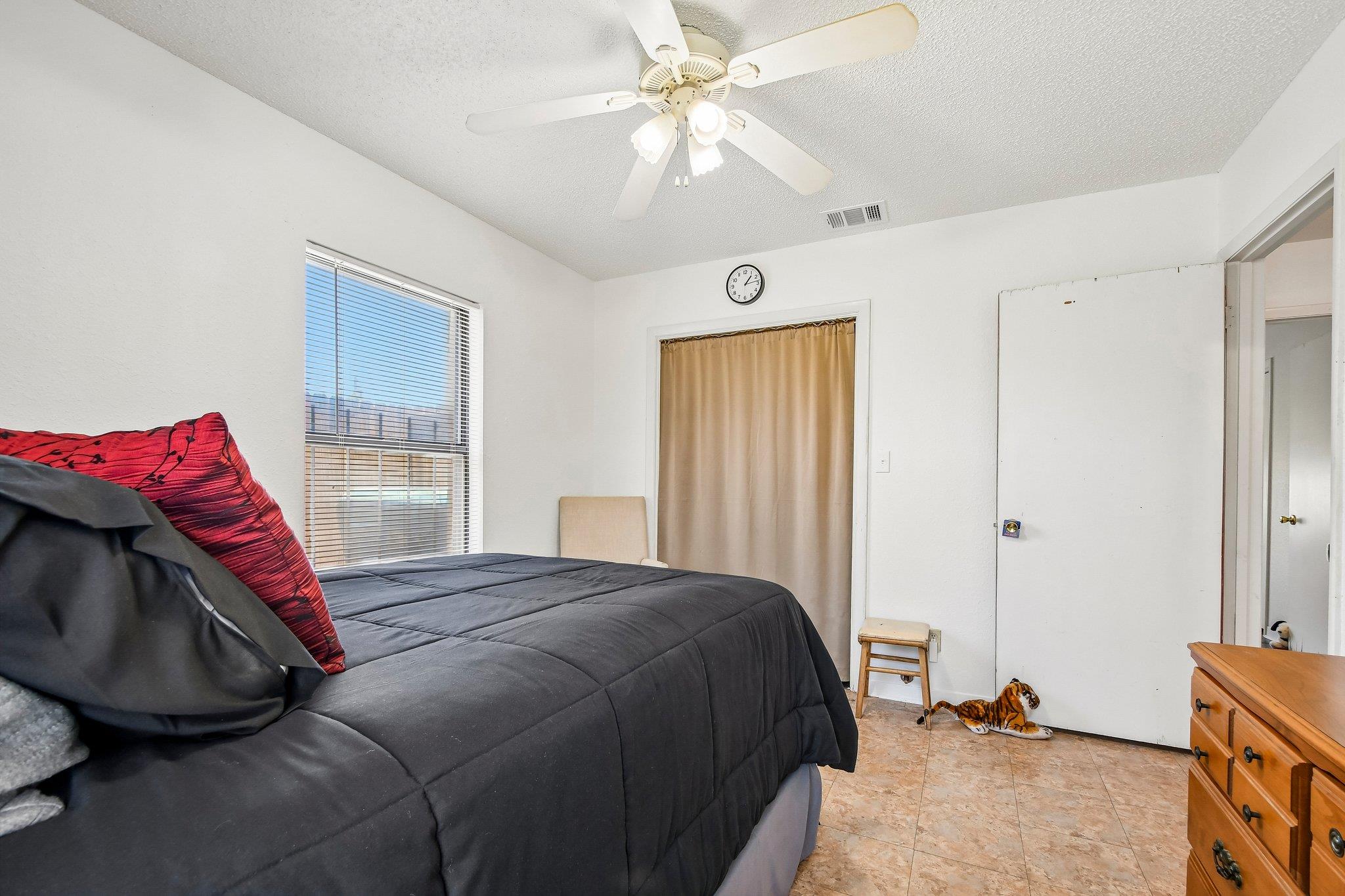 101 Brown St, Elgin, TX 78621