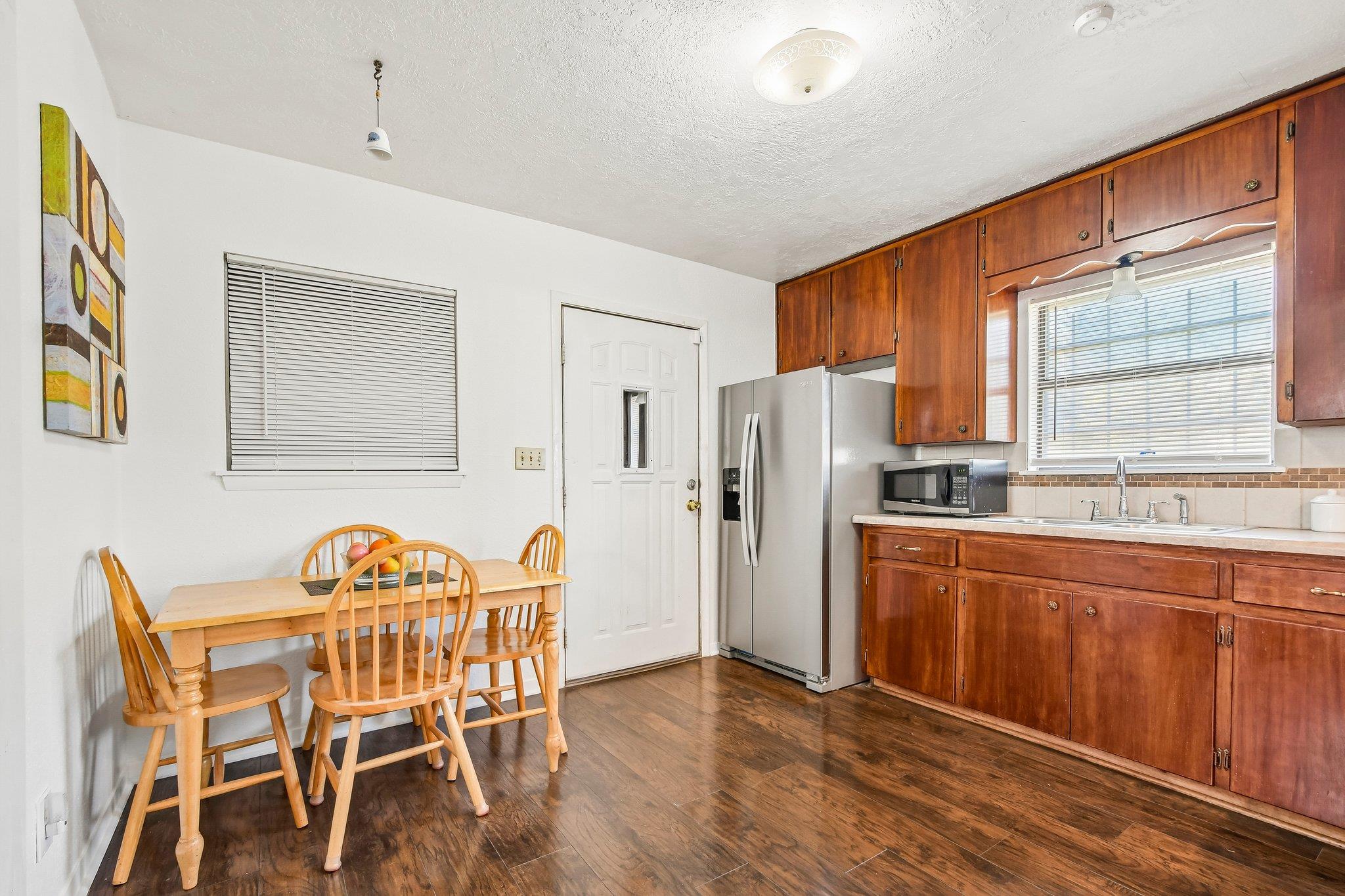 101 Brown St, Elgin, TX 78621