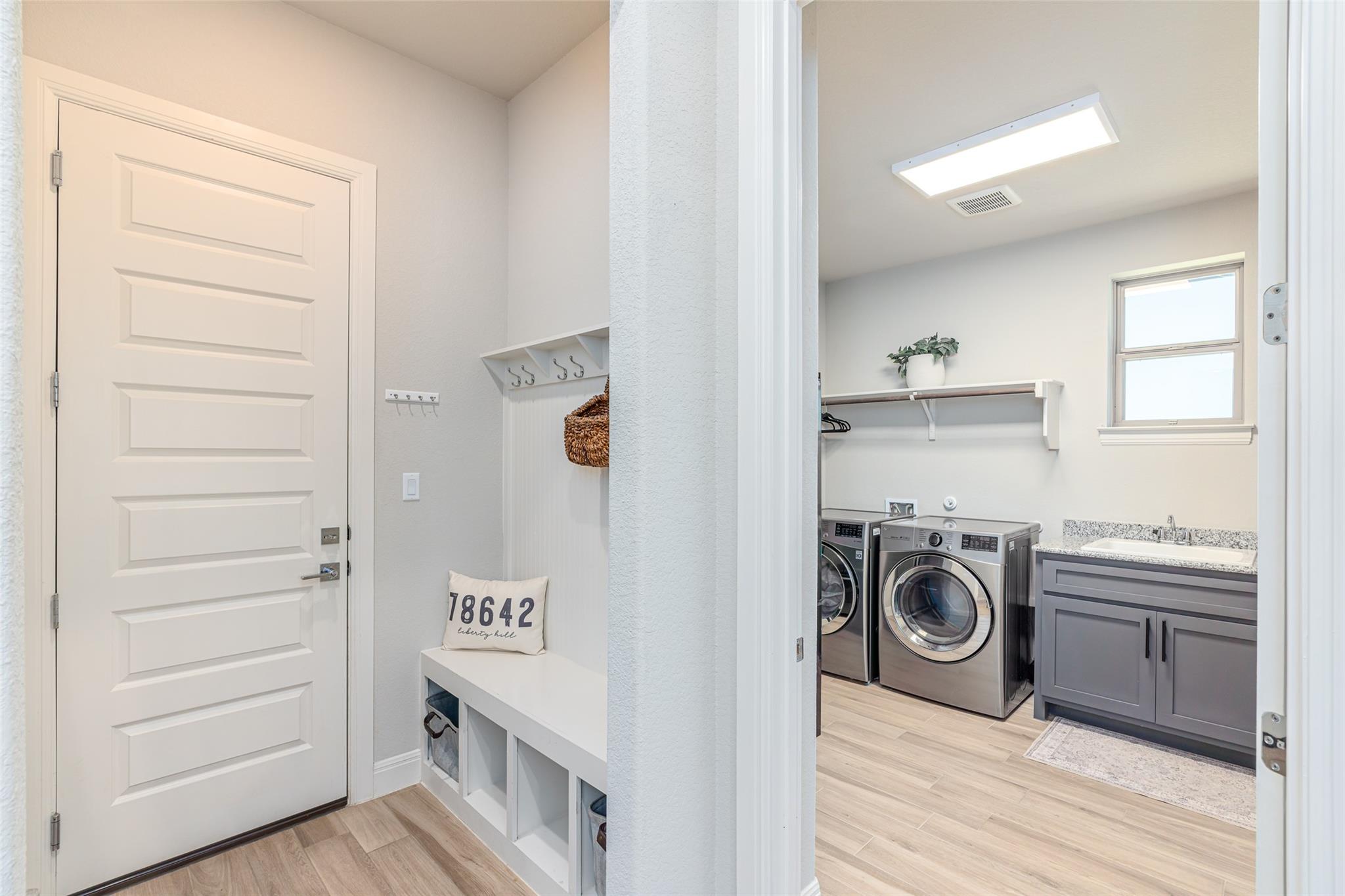 117 Junes Mdw, Liberty Hill, TX 78642