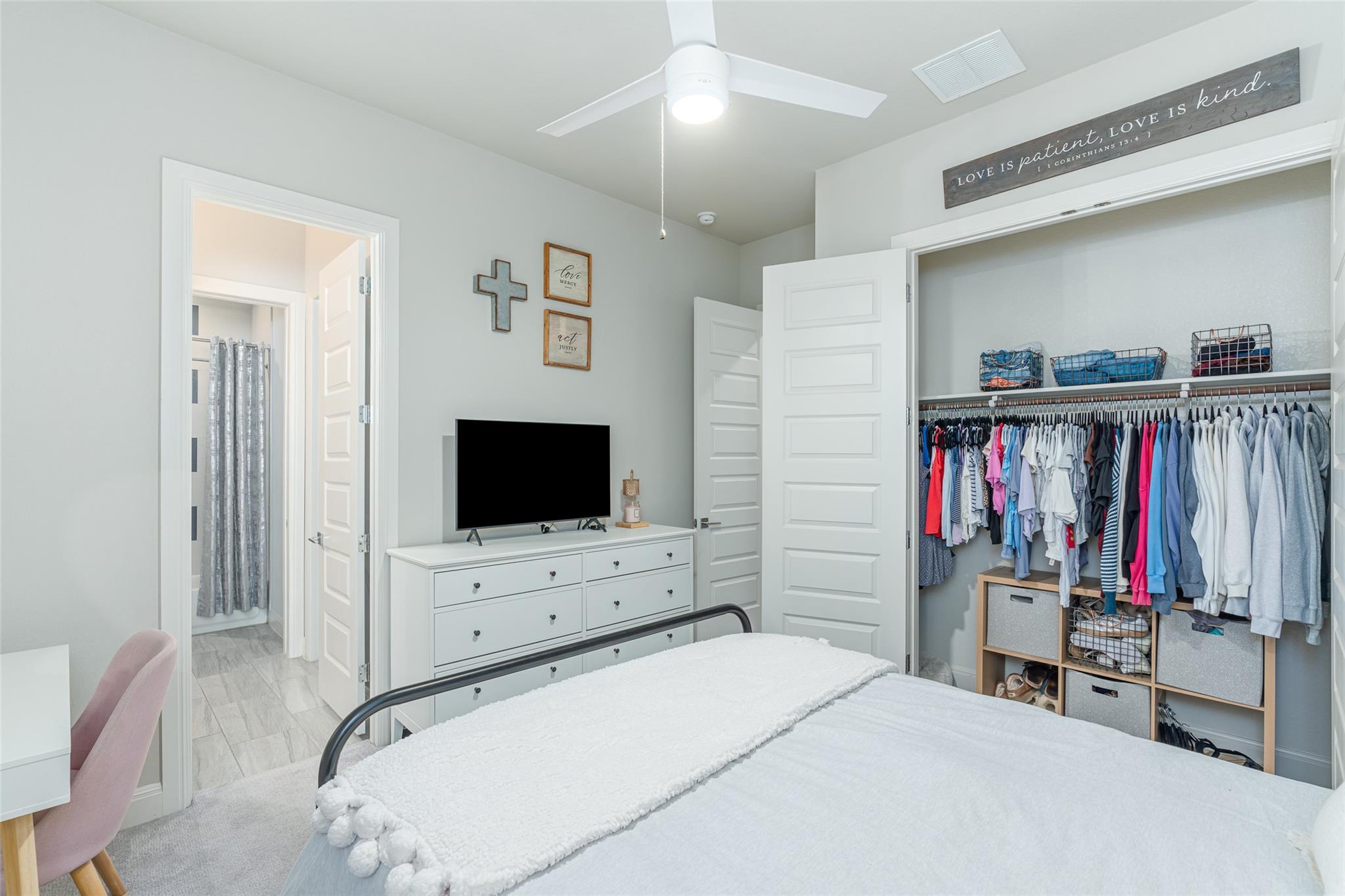 117 Junes Mdw, Liberty Hill, TX 78642