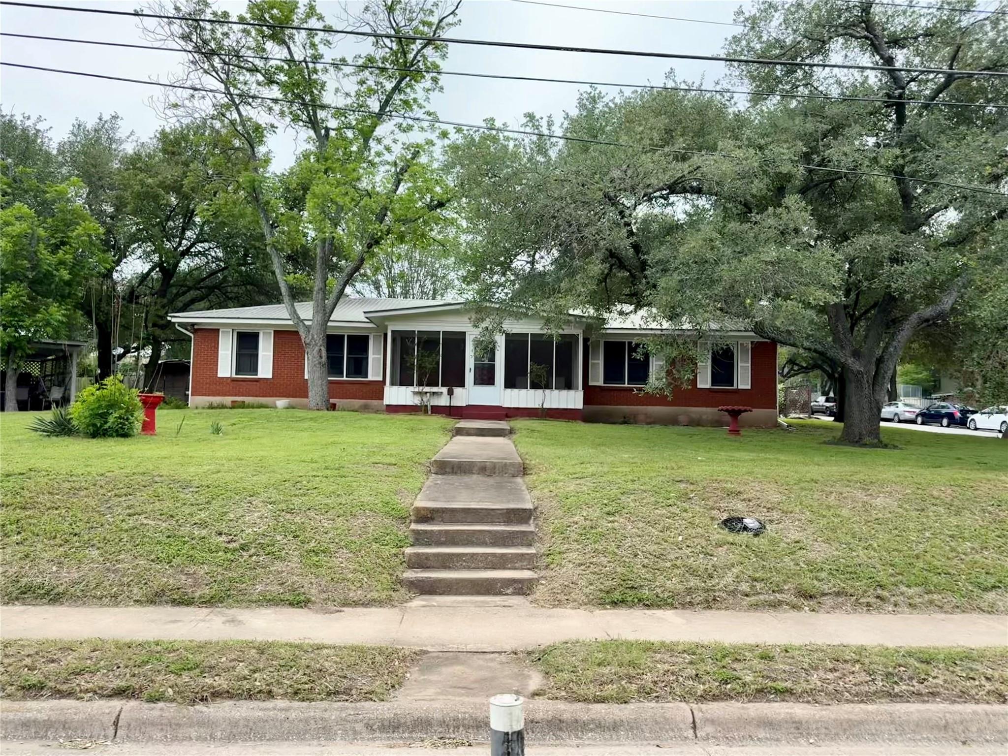201 Woodward St, Austin, TX 78704