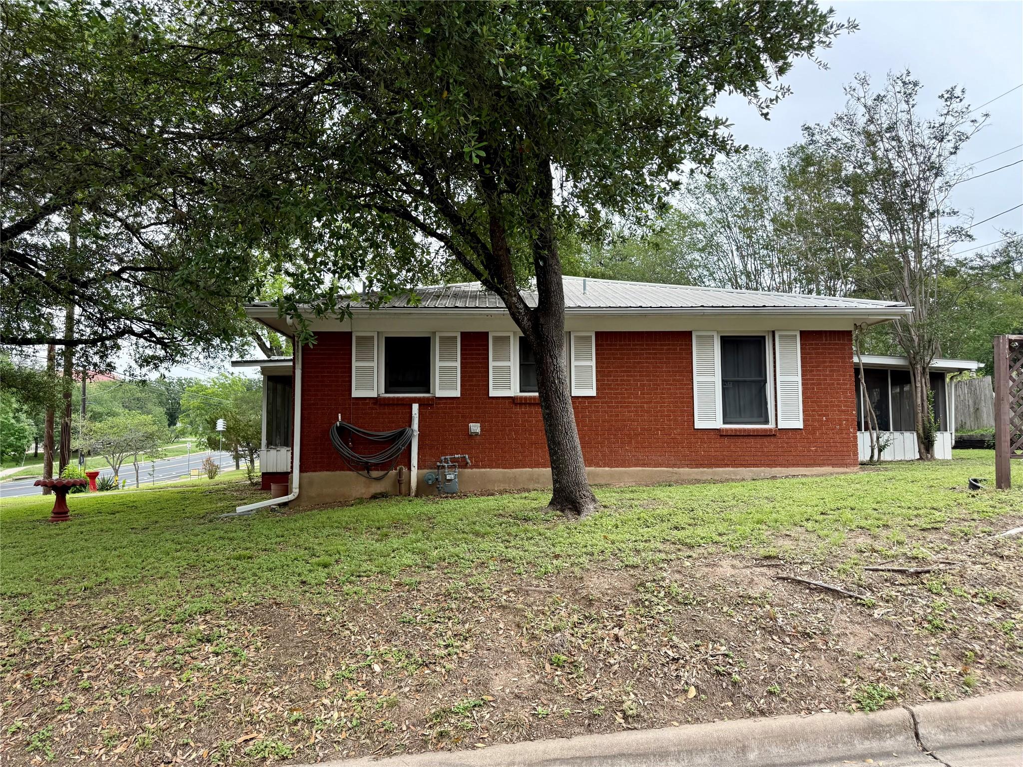 201 Woodward St, Austin, TX 78704