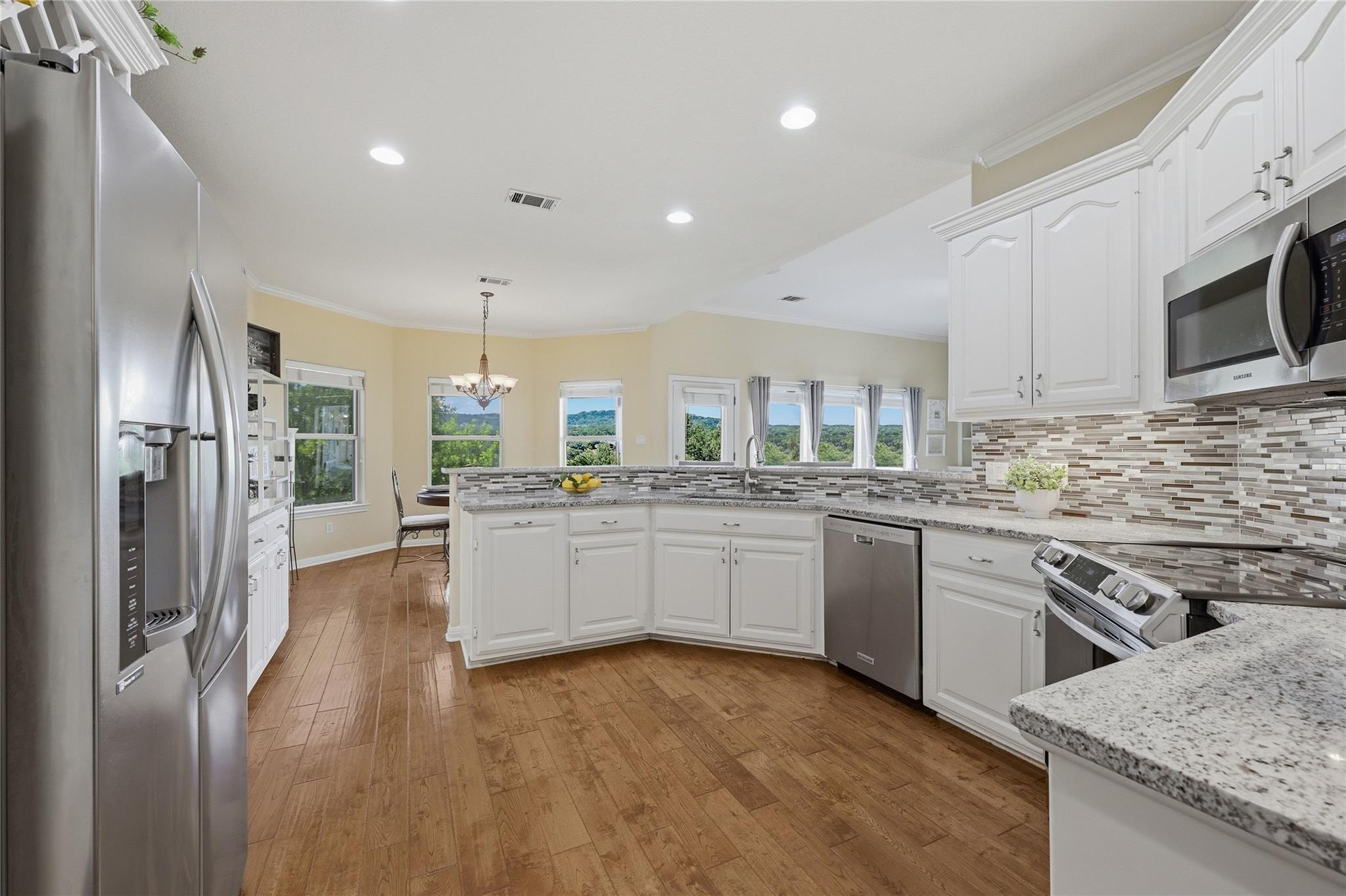 10802 Beach Rd, Leander, TX 78641