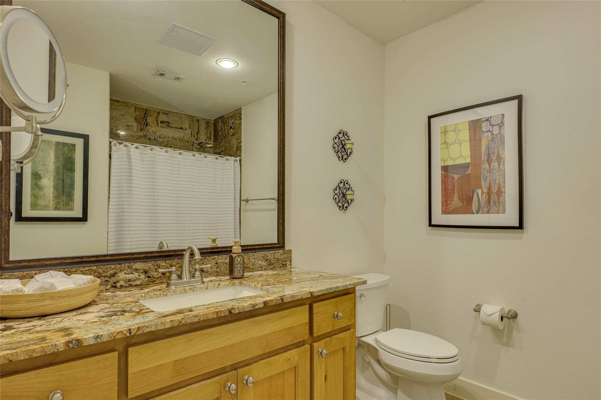 1101 Ivean Pearson Rd # D202, Lago Vista, TX 78645