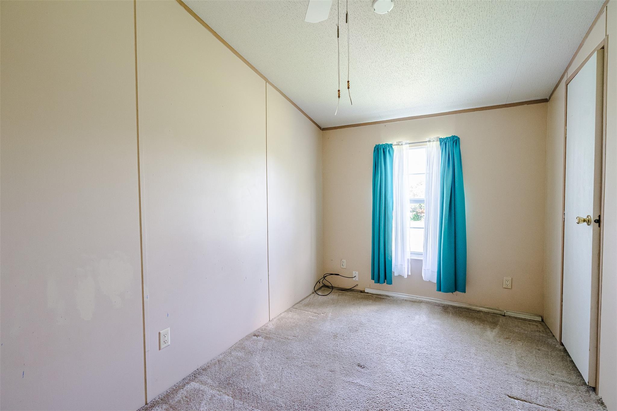 278 Forister Ranch Dr, Dale, TX 78616