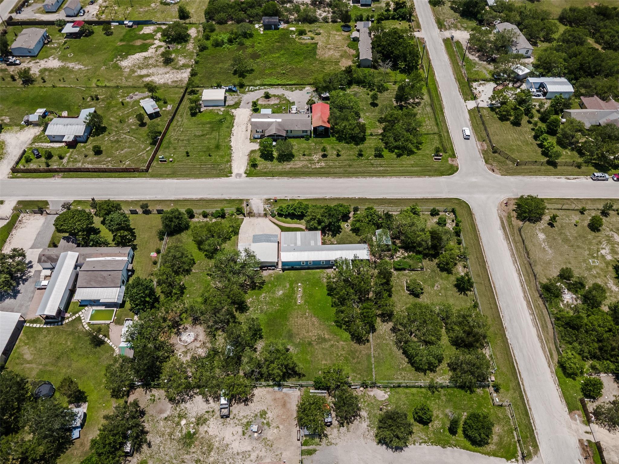 278 Forister Ranch Dr, Dale, TX 78616