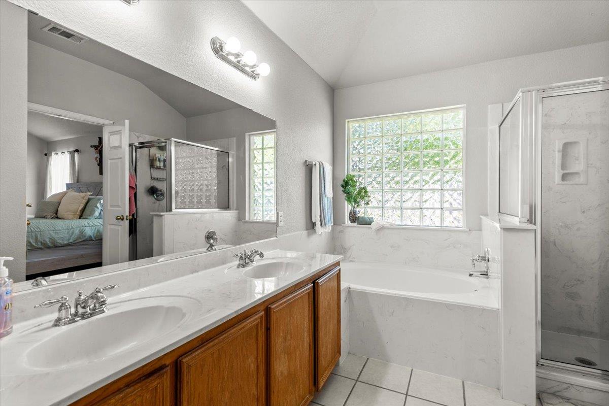 711 White Hawk Trl, Harker Heights, TX 76548