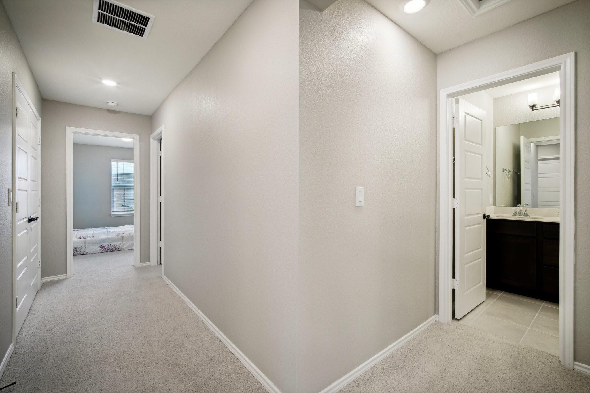 7102 Summer Tanager Dr # 16, Austin, TX 78744