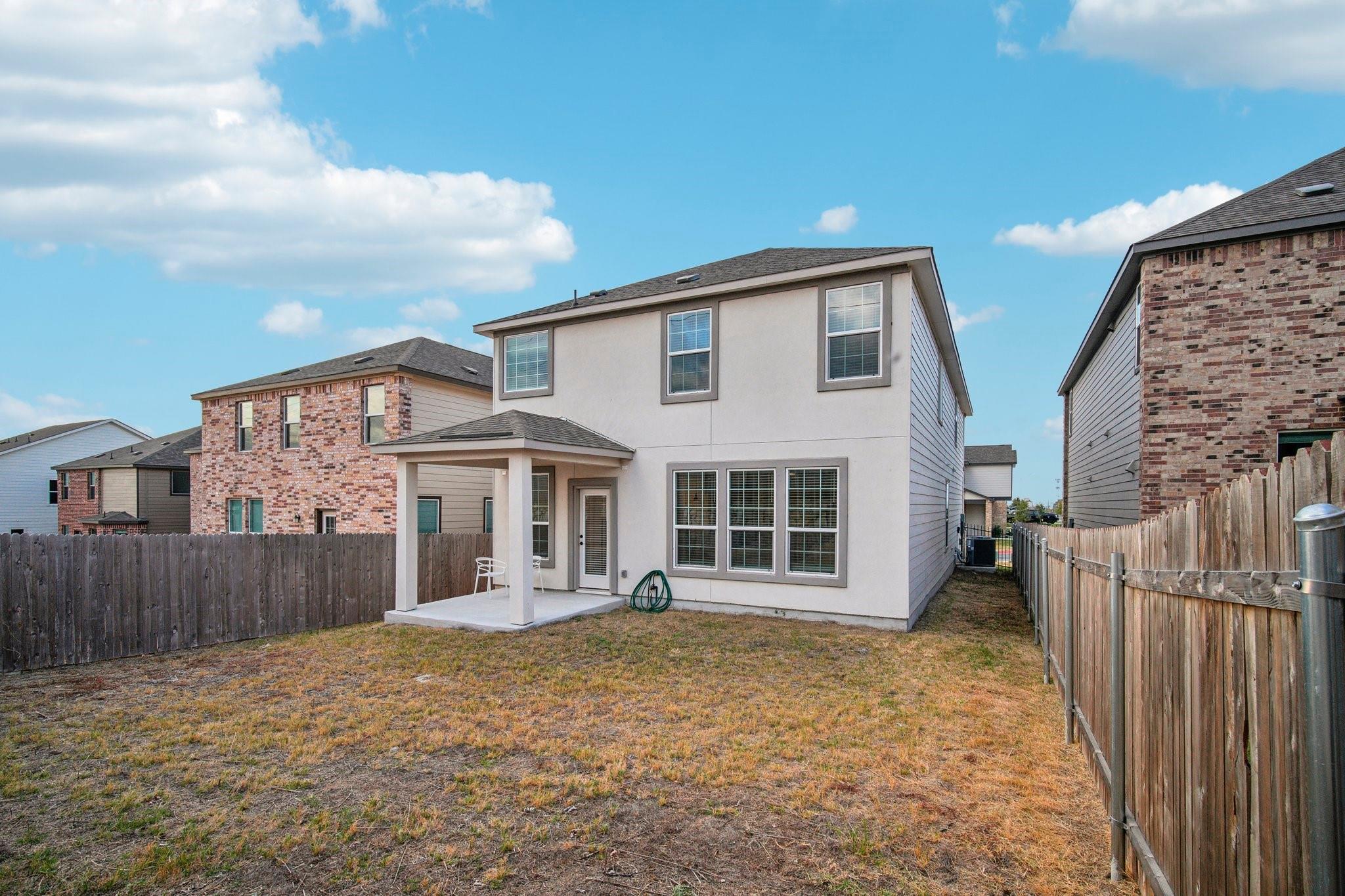 7102 Summer Tanager Dr # 16, Austin, TX 78744