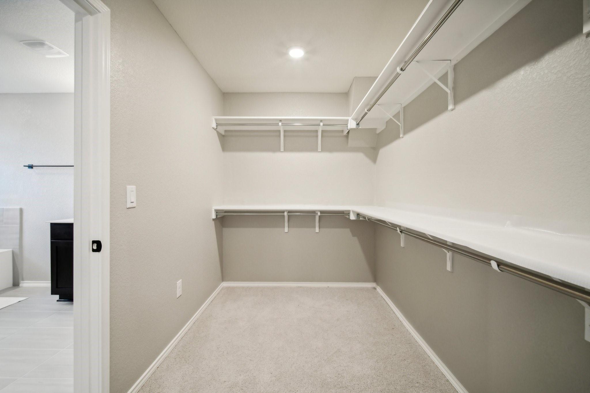 7102 Summer Tanager Dr # 16, Austin, TX 78744