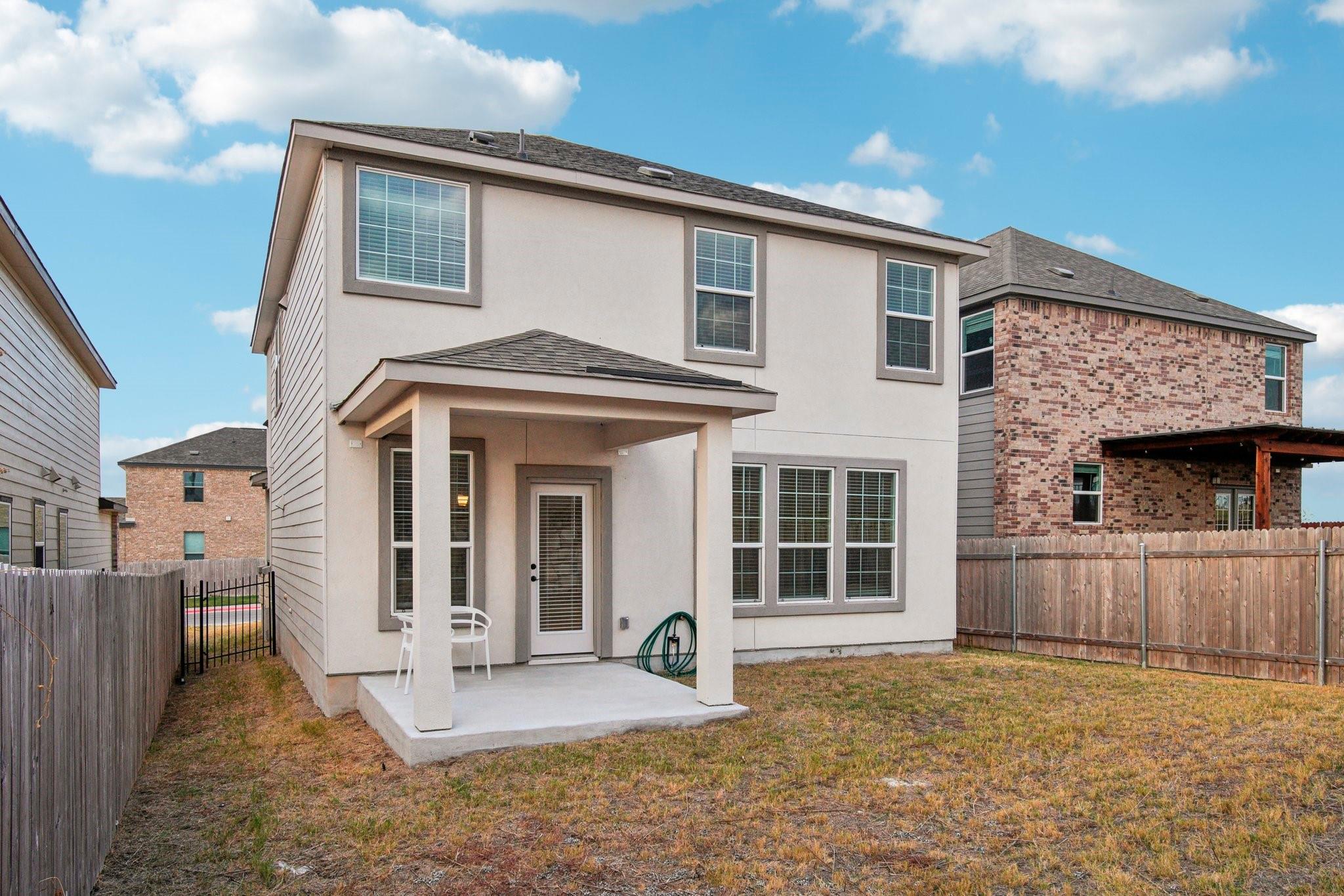 7102 Summer Tanager Dr # 16, Austin, TX 78744